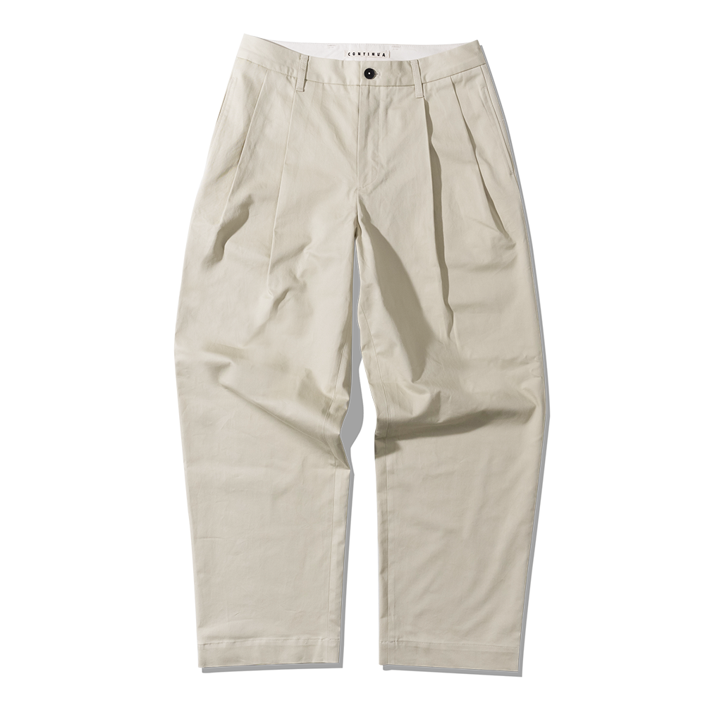 CONTINUATwo Tuck Chino Pants(Sand Beige)
